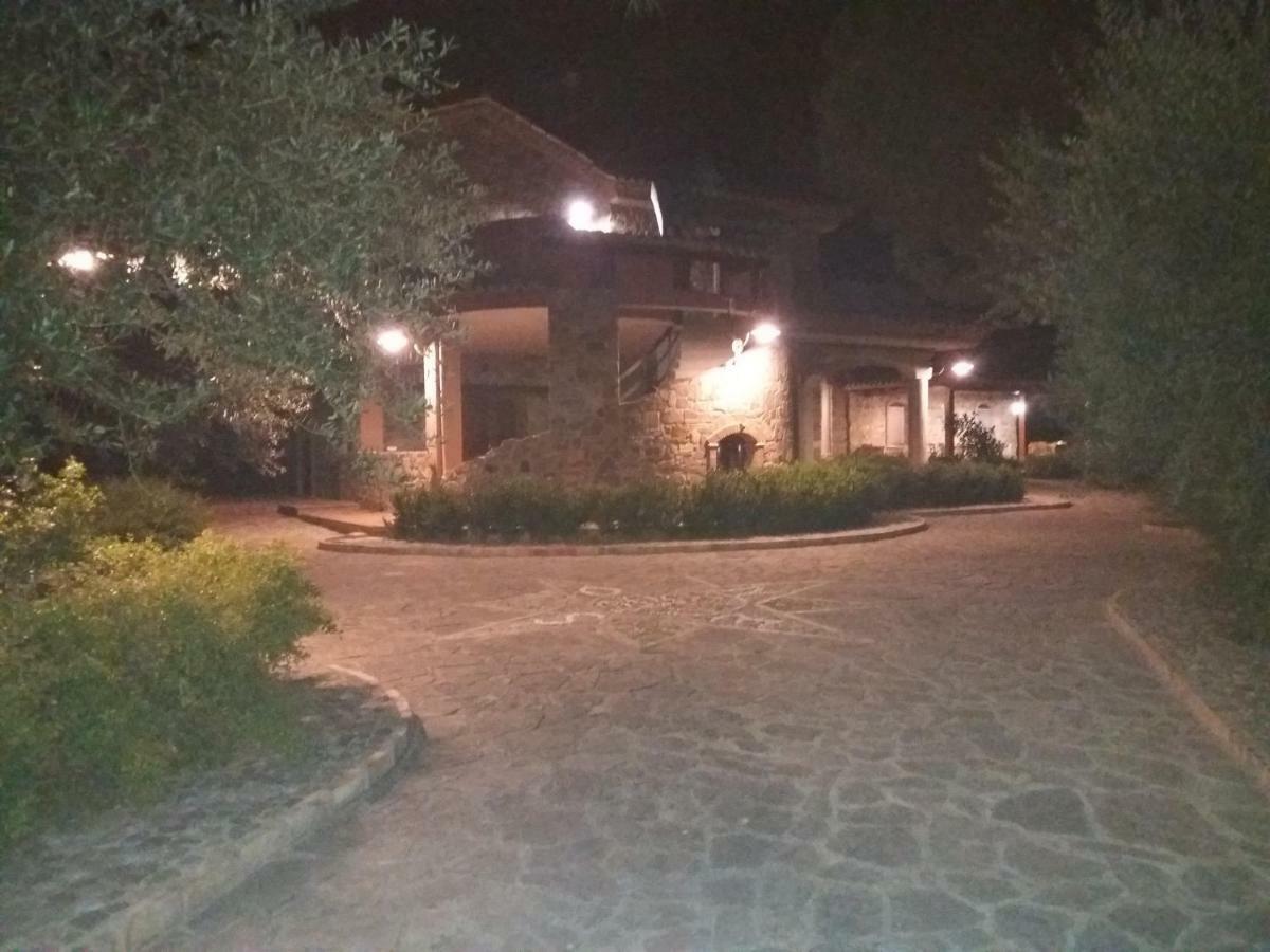 Agriturismo L' Agrumeto Francavilla Marittima Exterior photo